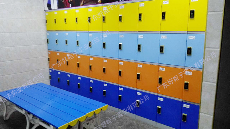 奧韻力健身俱樂(lè)部存包柜